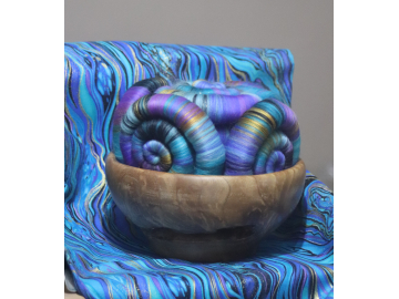 Swirls and Eddies rolags - 100g Swirls and Eddies rolags - 100g