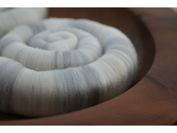 Skiddaw Snows Rolags - 100g