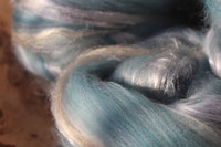 Treasure Binding hand pulled rovings - 100g