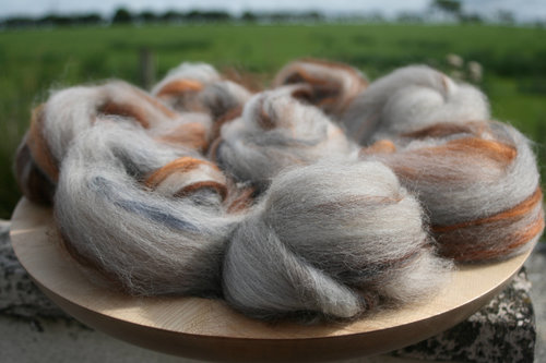 Skiddaw Slate - Handpulled Rovings - 100g