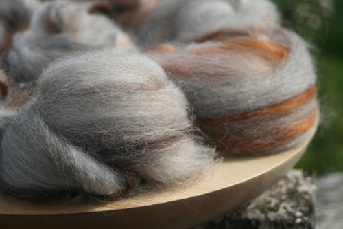 Skiddaw Slate - Handpulled Rovings - 100g