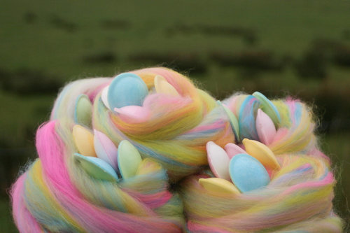 PHAT FIBER April 2017 - Flying Saucer Nests - 100g