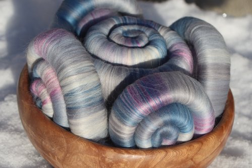 Cold and Frosty Morning Rolags - 100g