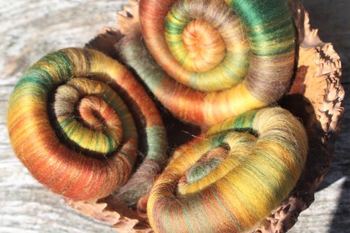 Golden Oak Rolags - 100g