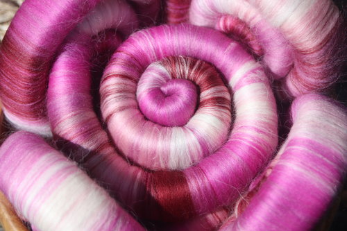 Ladies Fingers Rolags -100g