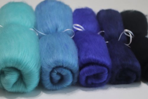 Blue Eared Starling - Fibonacci gradient - 130g