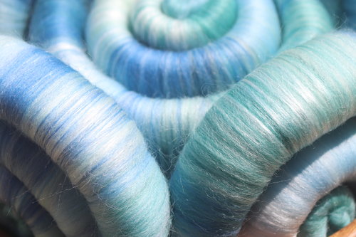 Butterfly Nebula rolags - 100g