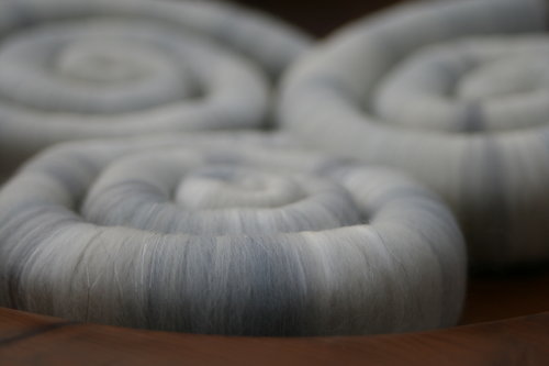 Skiddaw Snows Rolags - 100g